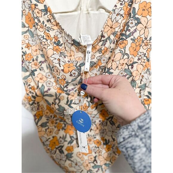 Cupshe NWT One piece floral suit - Picture 2 of 9